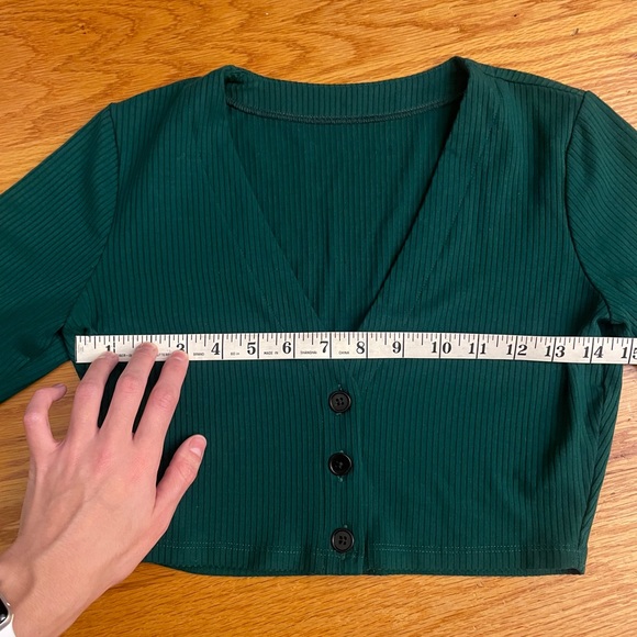 Reformation Cropped button up - Picture 5 of 6